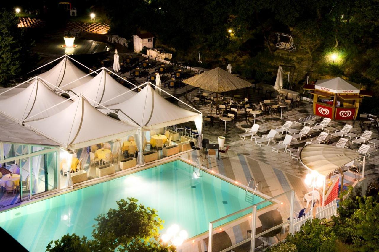 Hotel Posta Dependance Chianciano Terme Ngoại thất bức ảnh